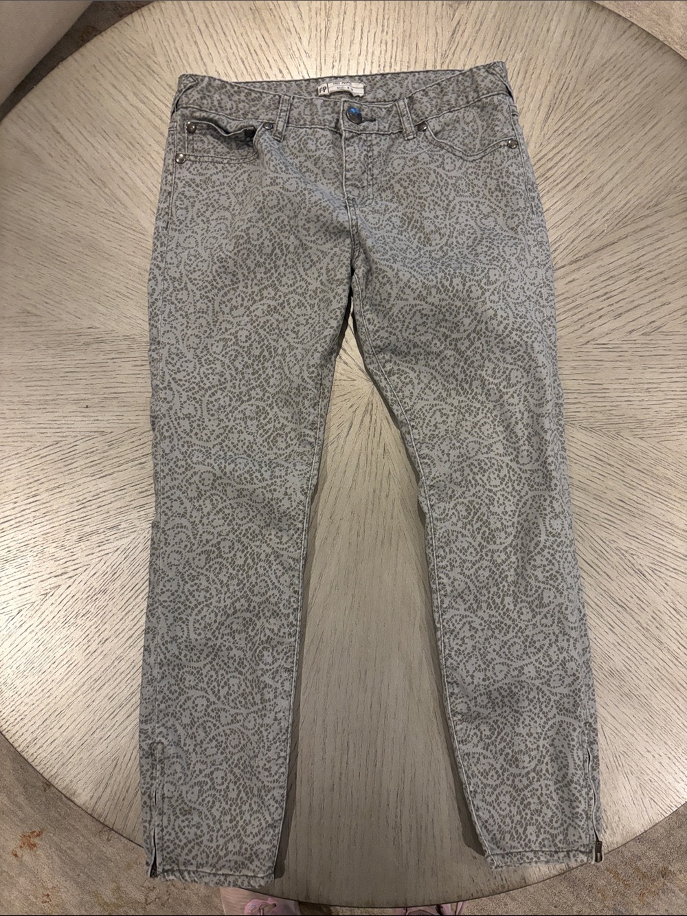 Free People Gray Patterned Ankle Jeans